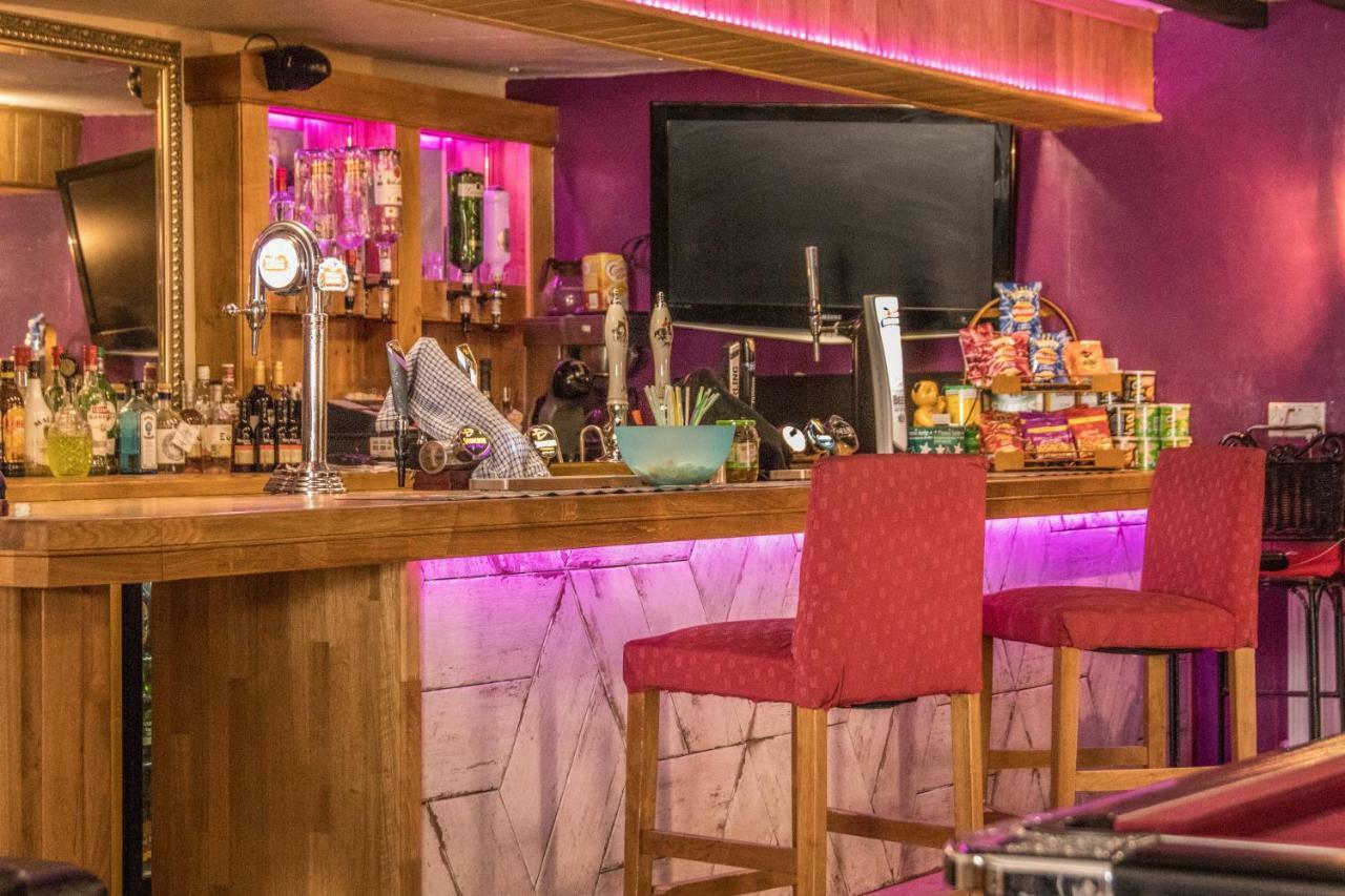 The Saracens Head The Conkera Apartment แชเปิลเซนต์เลนเนิร์ดส์ ภายนอก รูปภาพ
